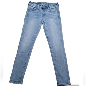 American Eagle Super Stretch Skinny Jegging Jean 8 SHORT
